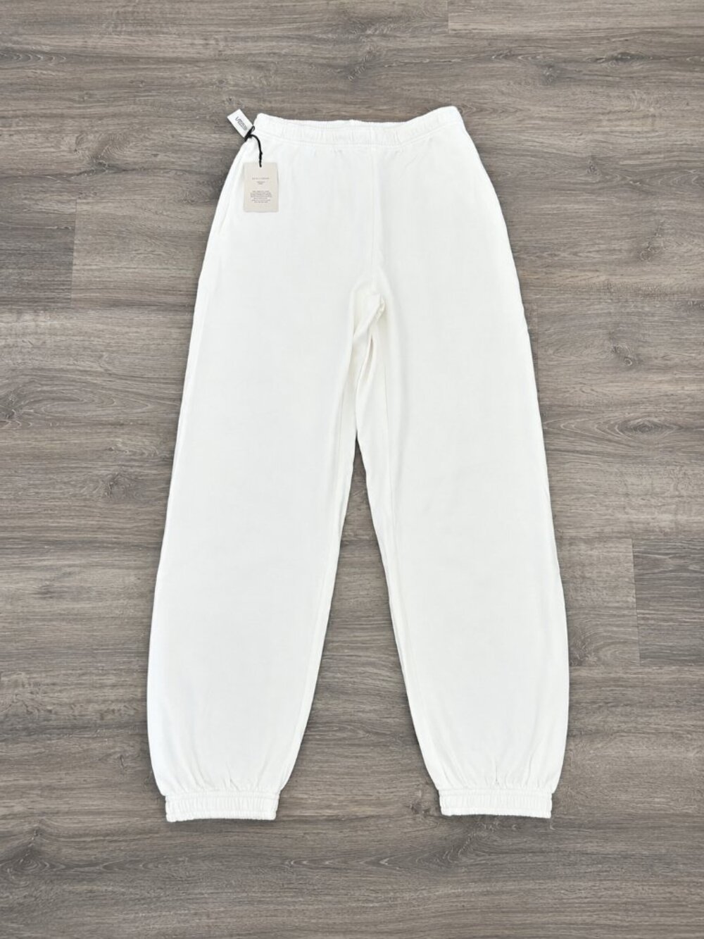 Aritzia Airy Terry Mega Sweatpants White Size M NWT